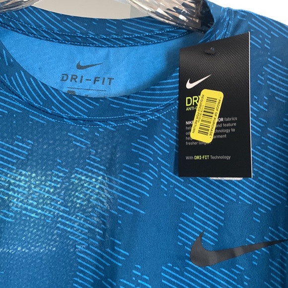 Nike dri fit athletic tee - Picture 3 of 3